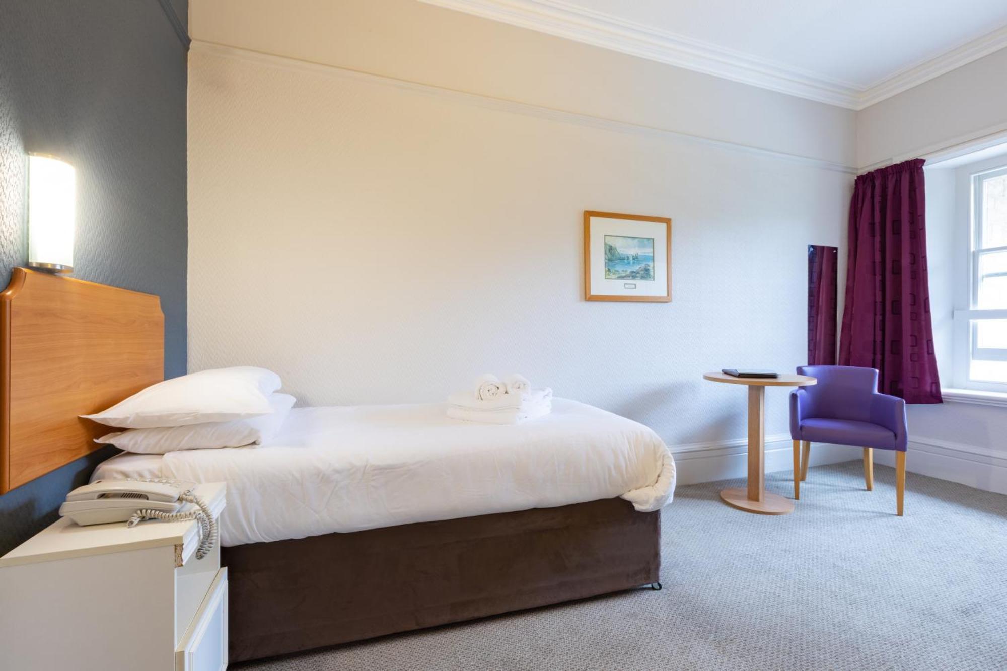 The Broadway Park Hotel Sandown Exterior foto