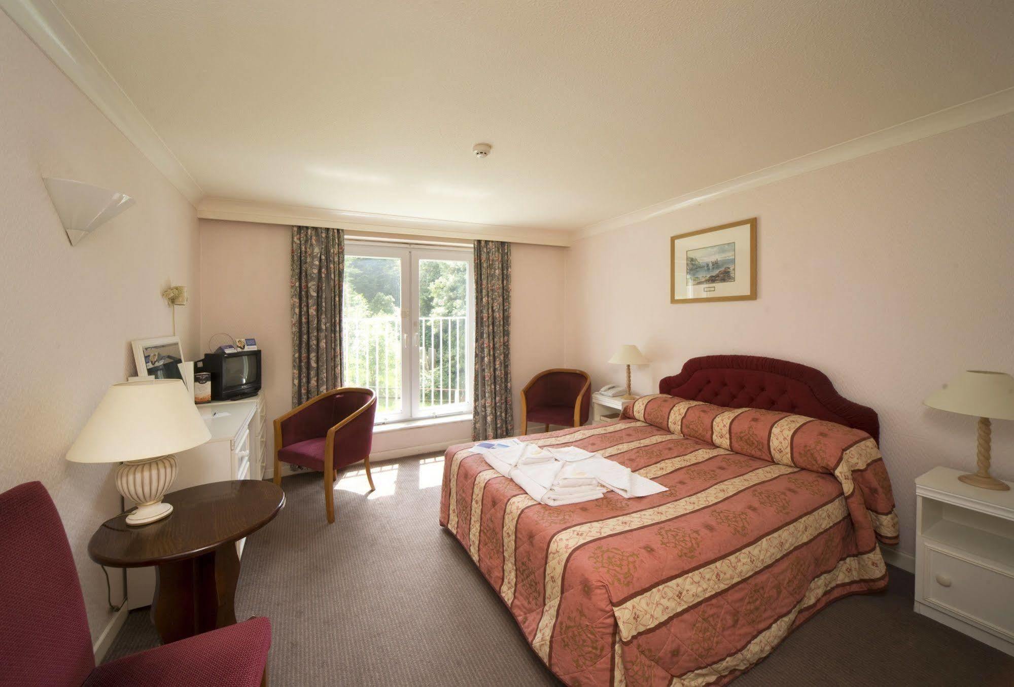 The Broadway Park Hotel Sandown Exterior foto